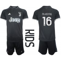 Echipament fotbal Juventus Weston McKennie #16 Tricou Treilea 2023-24 pentru copii maneca scurta (+ Pantaloni scurti)